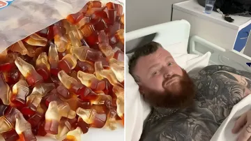 Eine Tüte Haribo-Fruchtgummis und ein Patient im Krankenhausbett