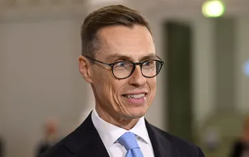 Президент Финляндии Александр Стубб выступает на пресс-конференции