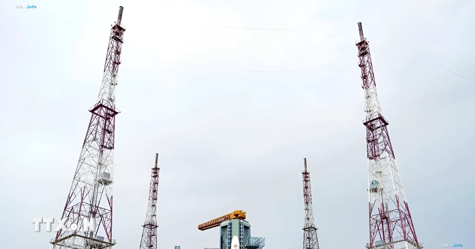 Ракета-носитель со спутником NVS-03 на стартовой площадке Космического центра им. Сатиша Дхавана